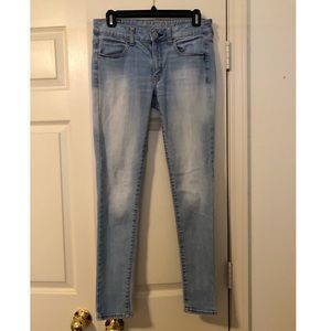 American Eagle Super Stretch Light Wash Jegging